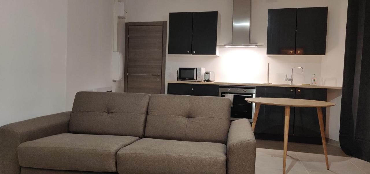 Appartement Confort Equipe Au Coeur De Beziers Ngoại thất bức ảnh