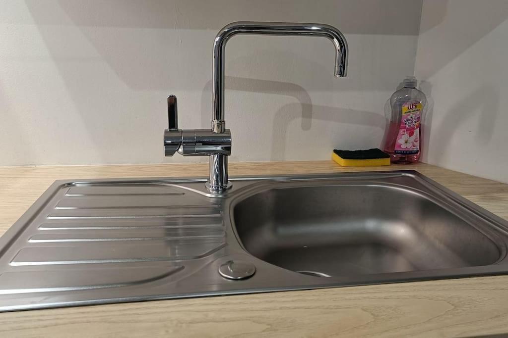 Appartement Confort Equipe Au Coeur De Beziers Ngoại thất bức ảnh