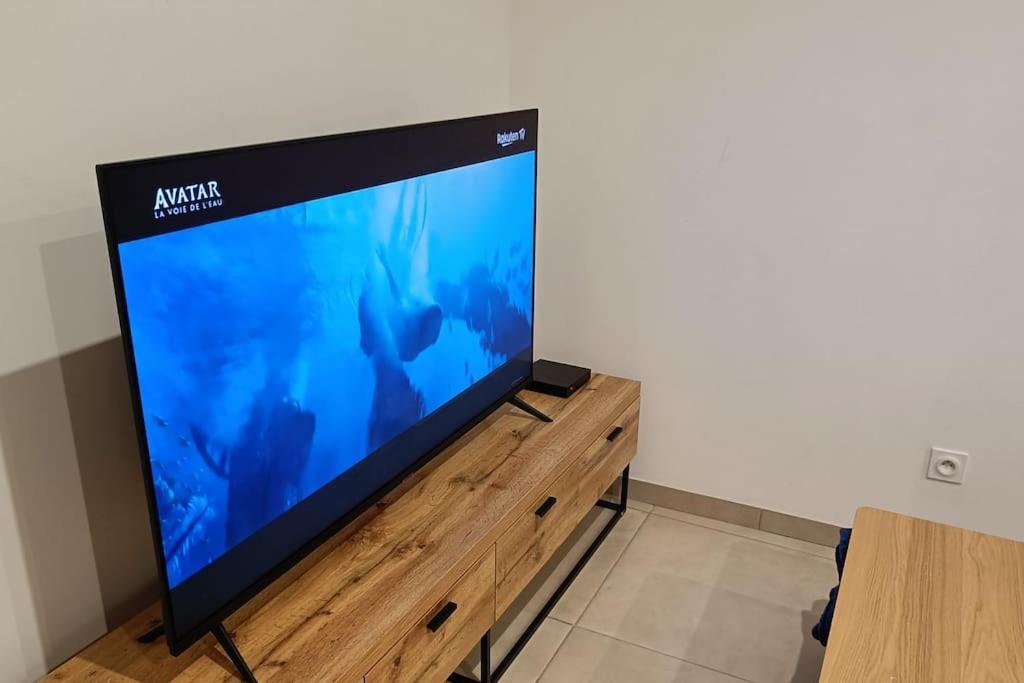 Appartement Confort Equipe Au Coeur De Beziers Ngoại thất bức ảnh