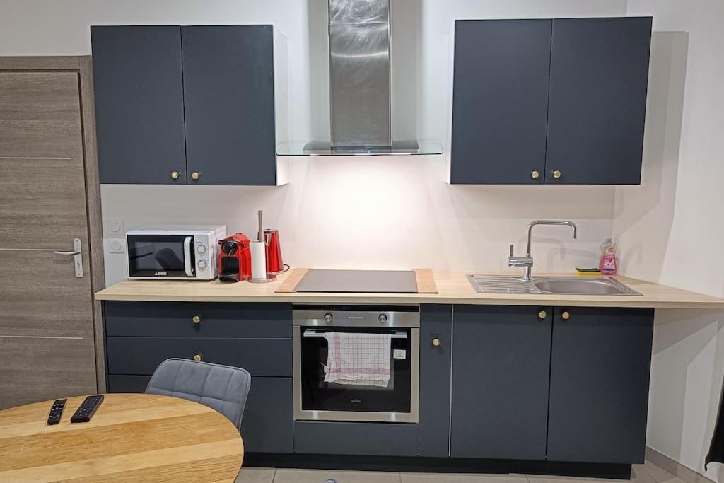 Appartement Confort Equipe Au Coeur De Beziers Ngoại thất bức ảnh